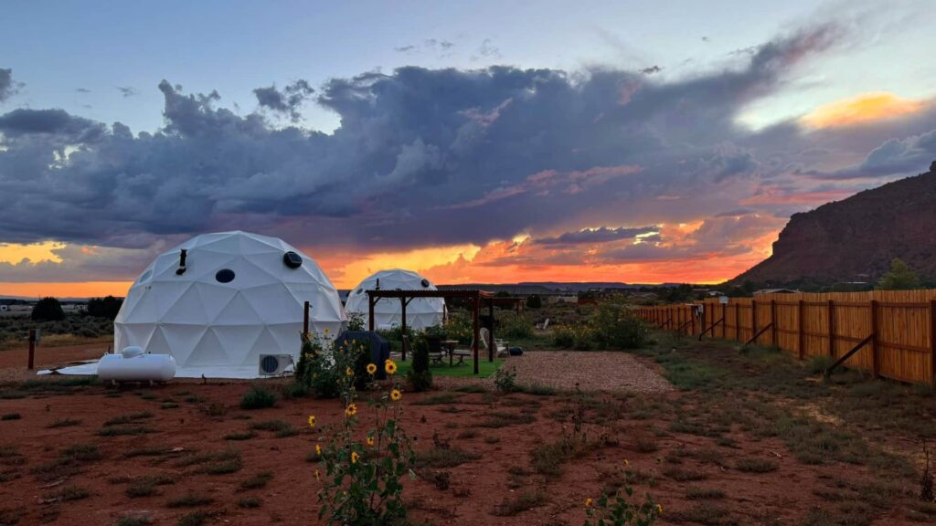 Geodesic stargazing domes in Kanab desert