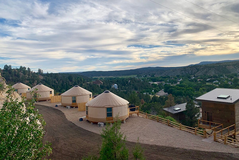 Vintage Airstream glamping rentals in Kanab